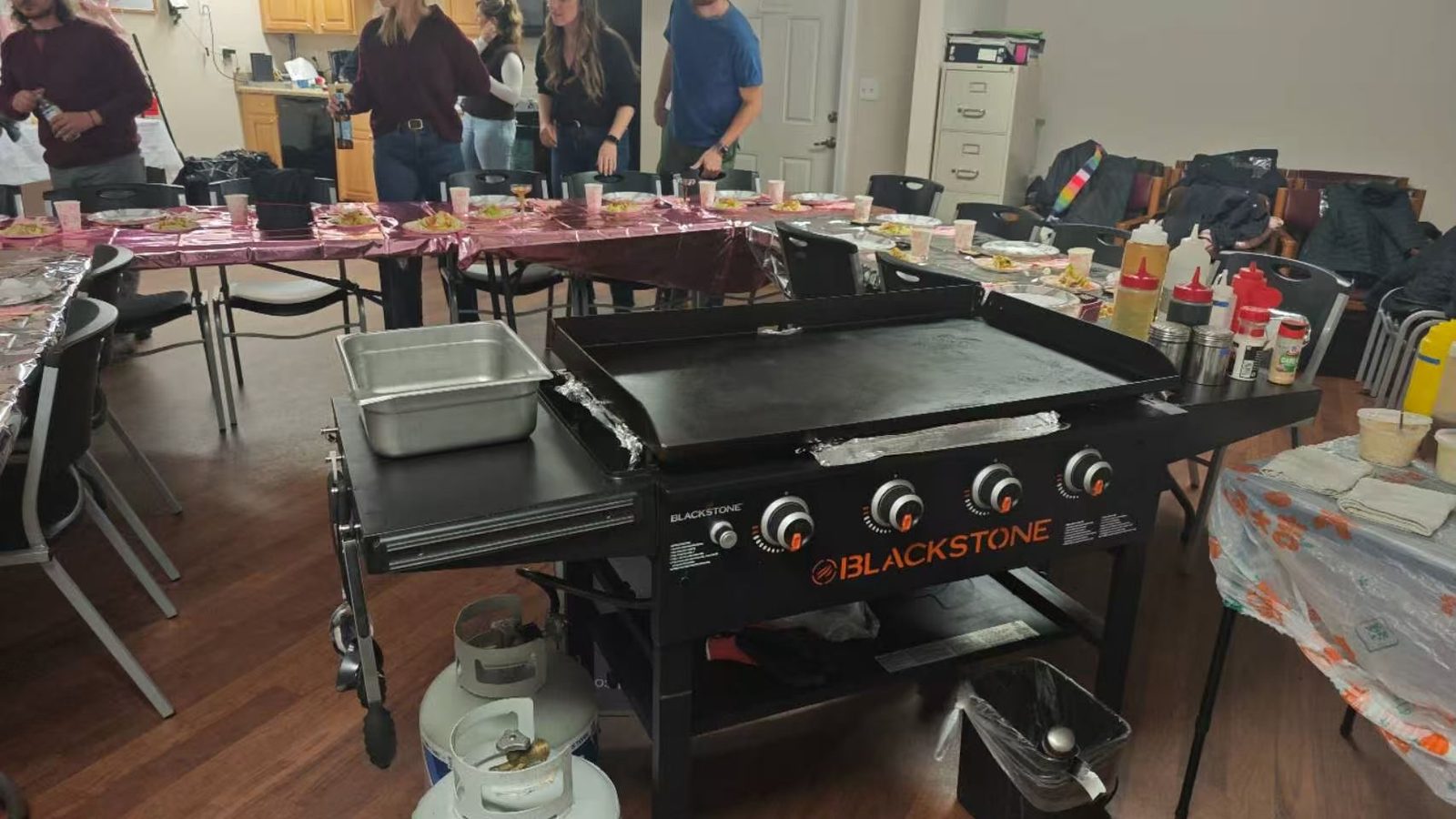 Hibachi at home in Highlands — the chef at the grill